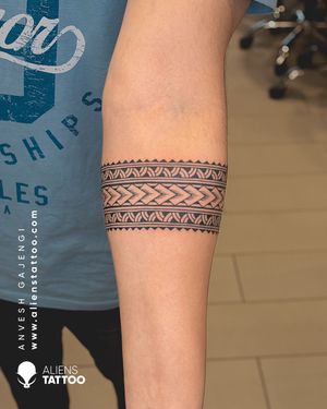 Amazing Armband Tattoo by Anvesh Gajengi at Aliens Tattoo India. If you wish to get this tattoo Visit our website www.alienstattoo.com