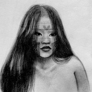 Kayapó woman in Graphite