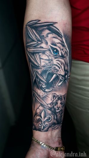 Tattoo by The golden needle