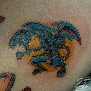 GRACIAS POR LA CONFIANZA. . #tattoo #ink #tatuajes #dragon #yugioh #full #color #blackwork #finelinetattoo #oldschooltattoo #traditionaltattoo #neotraditionaltattoo #blackandgreyinkko