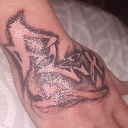Flash tattoo
