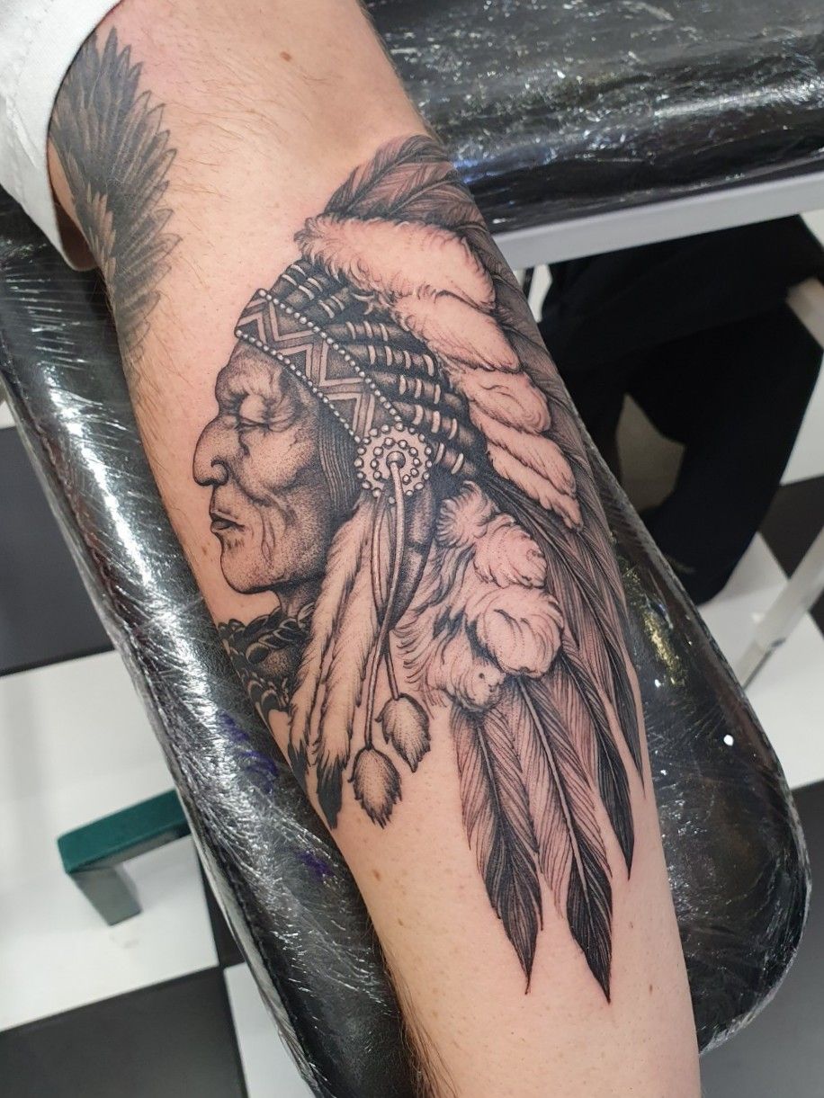 Tattoo uploaded by Dani Mawby • Native American Chief • Tattoodo