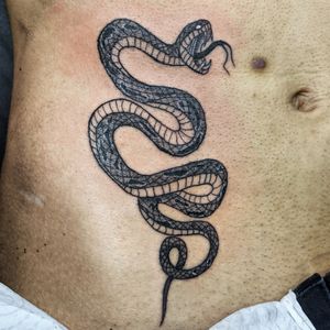 #snake #cobra #tattoosnake #tattoocobra #barriga #tattoo 