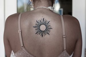 Sun tattoo by Migdy #Migdy #illustrative #linework #fineline #blackwork #sun #minimal #backtattoo 