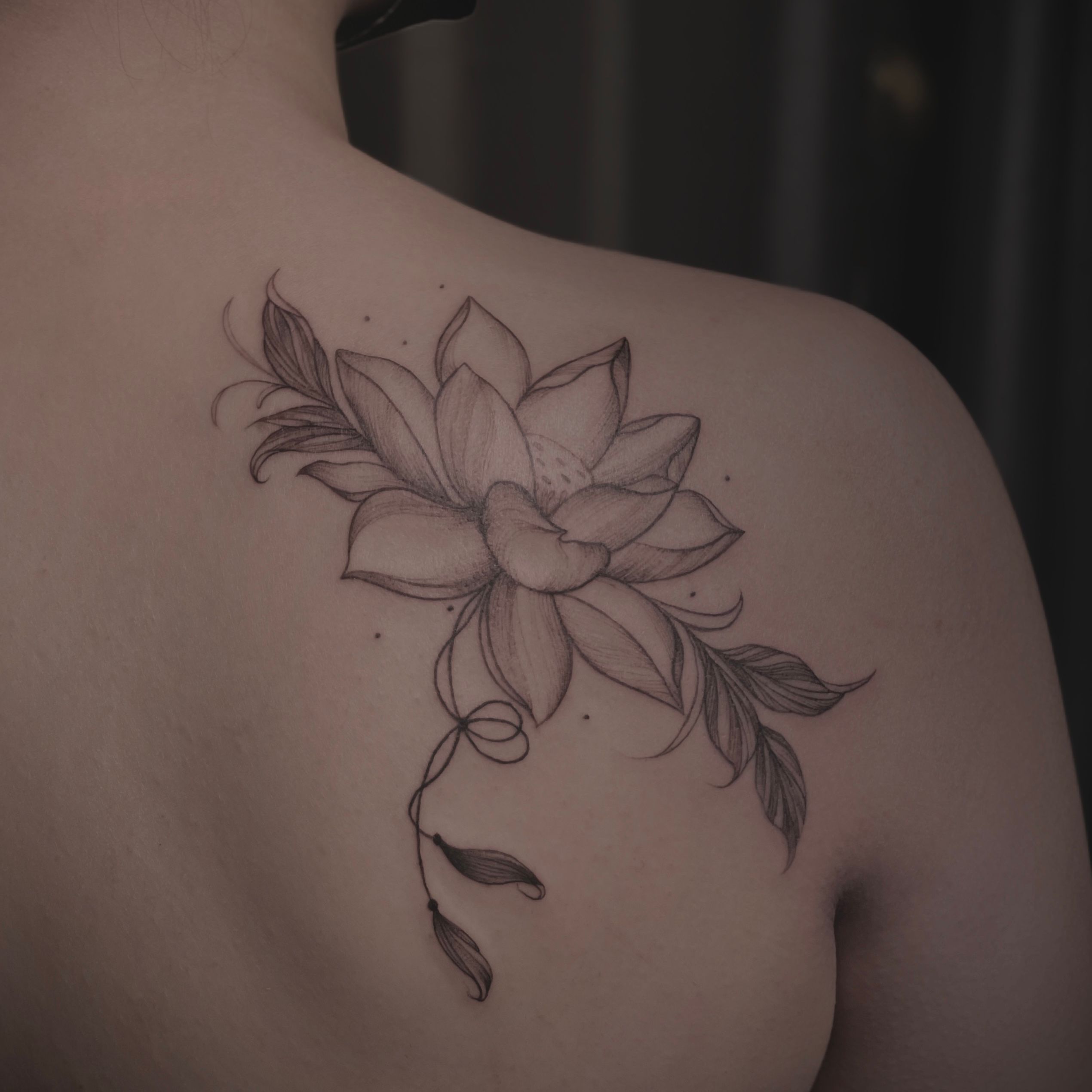 lotus flower tattoo shoulder blade