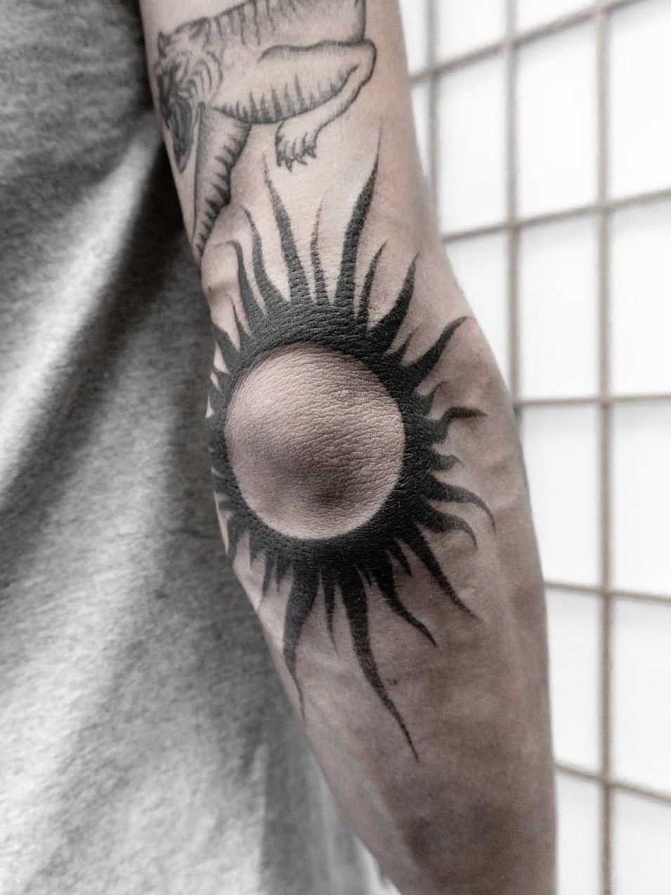 Tattoo uploaded by Olga Tattoos • Black sun ✴ #tattoodo #sun #suntattoo  #blackwork #chesttattoo #blackworkers #blackworktattoos #ttt #tttpublishing  #tttism #london #londontattooist #customtattoo #blackinktattoo #tattoo  #SimpleAndBeautifulTattoo • Tattoodo