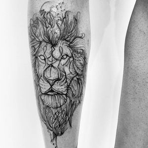 Tattoo by Que Sera Sera - tattoo studio
