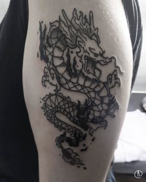 Dragón para @m_encatalan@kwadron @eternalink #tattoo #ink #dragontattoo #dragon