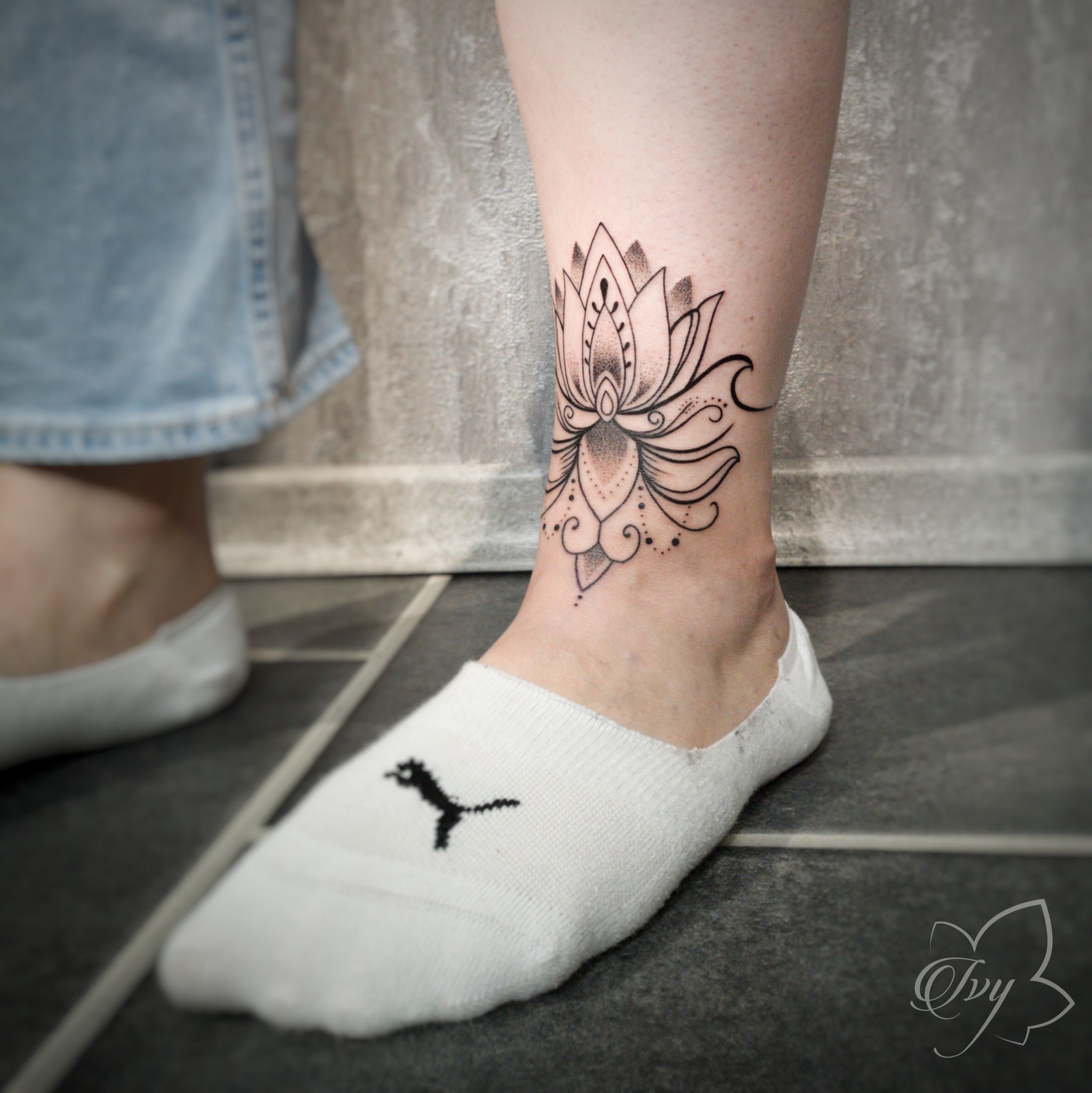 Mandala Tattoos for Men  Mandala tattoo design Mandala tattoo leg Leg  tattoo men