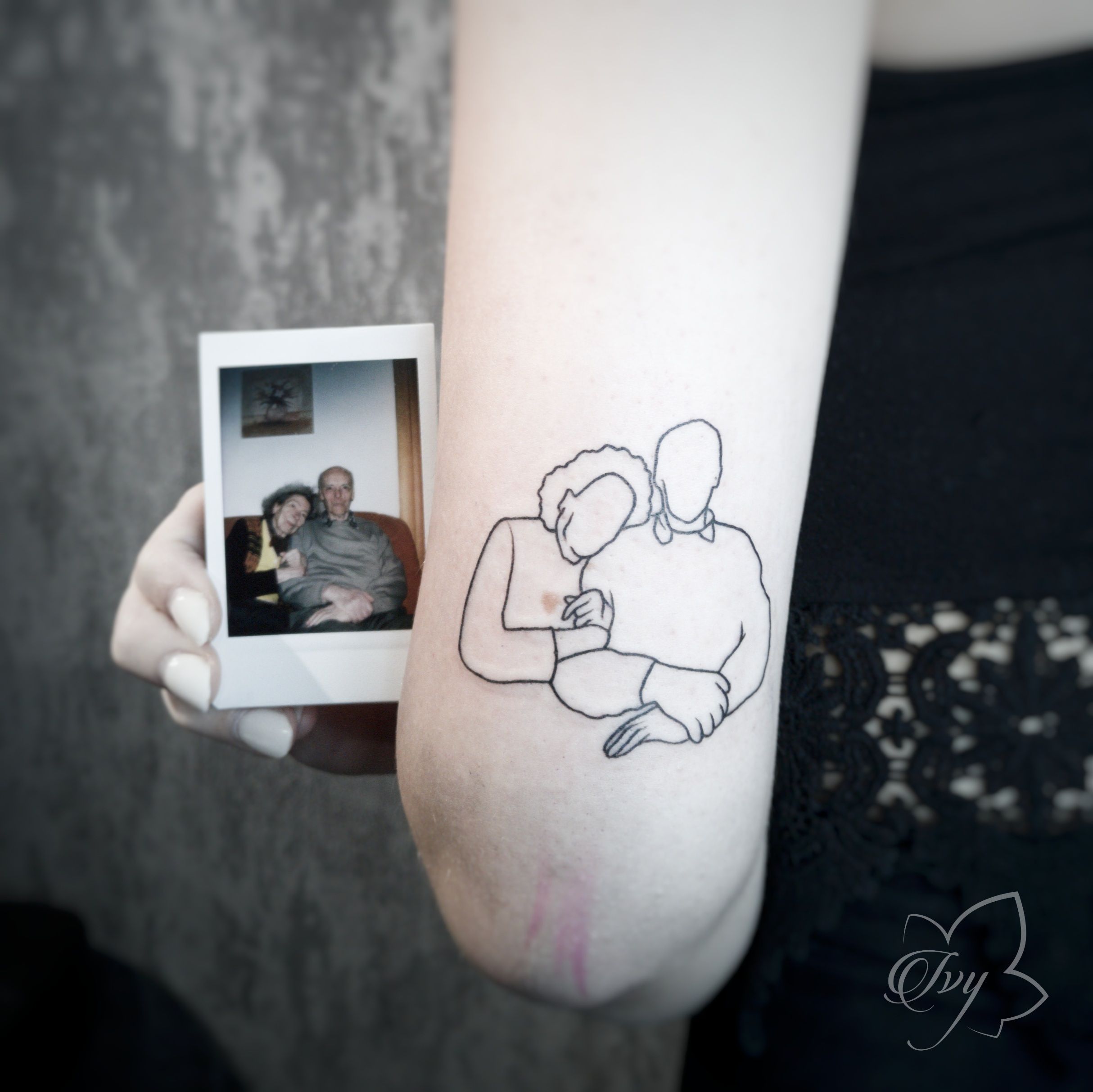 Artist Turns Old Family Photos Into Beautiful Tattoos  LittleThingscom
