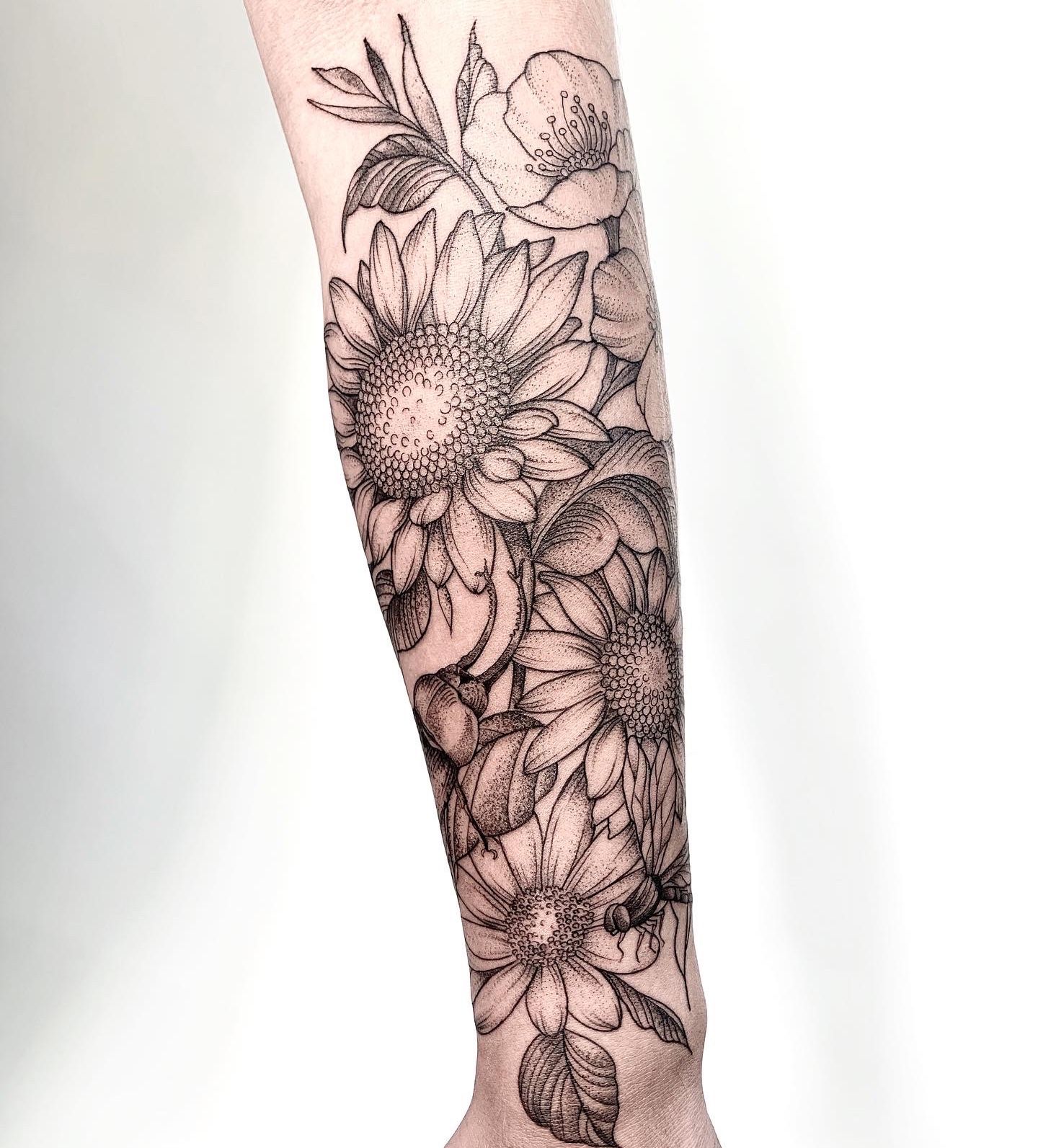 Discover 73+ flower bed tattoo super hot