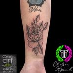 Stippled rose. 🌹 #rosetattoo #tattoo #dotwork #stippling #stippled #rosetattoo #floral #floraltattoo #flowertattoo #dotworktattoo #dotworkflower