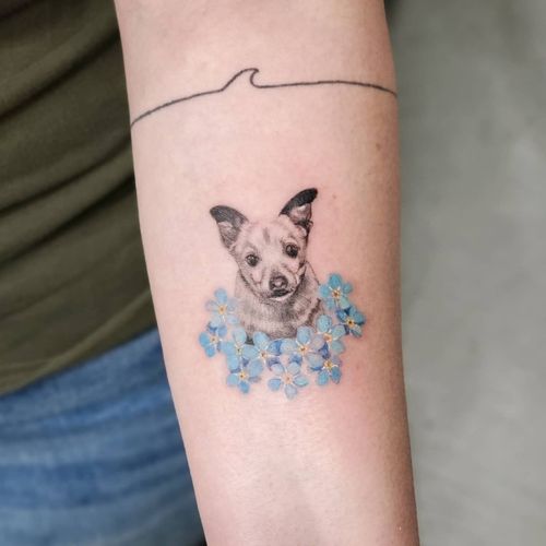 Dog and forget me nots #dog #dogportrait #tattoo #inked #forgetmenots #flower #microrealism #minitattoos