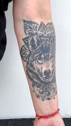 Geometrical black abs Grey wolf 