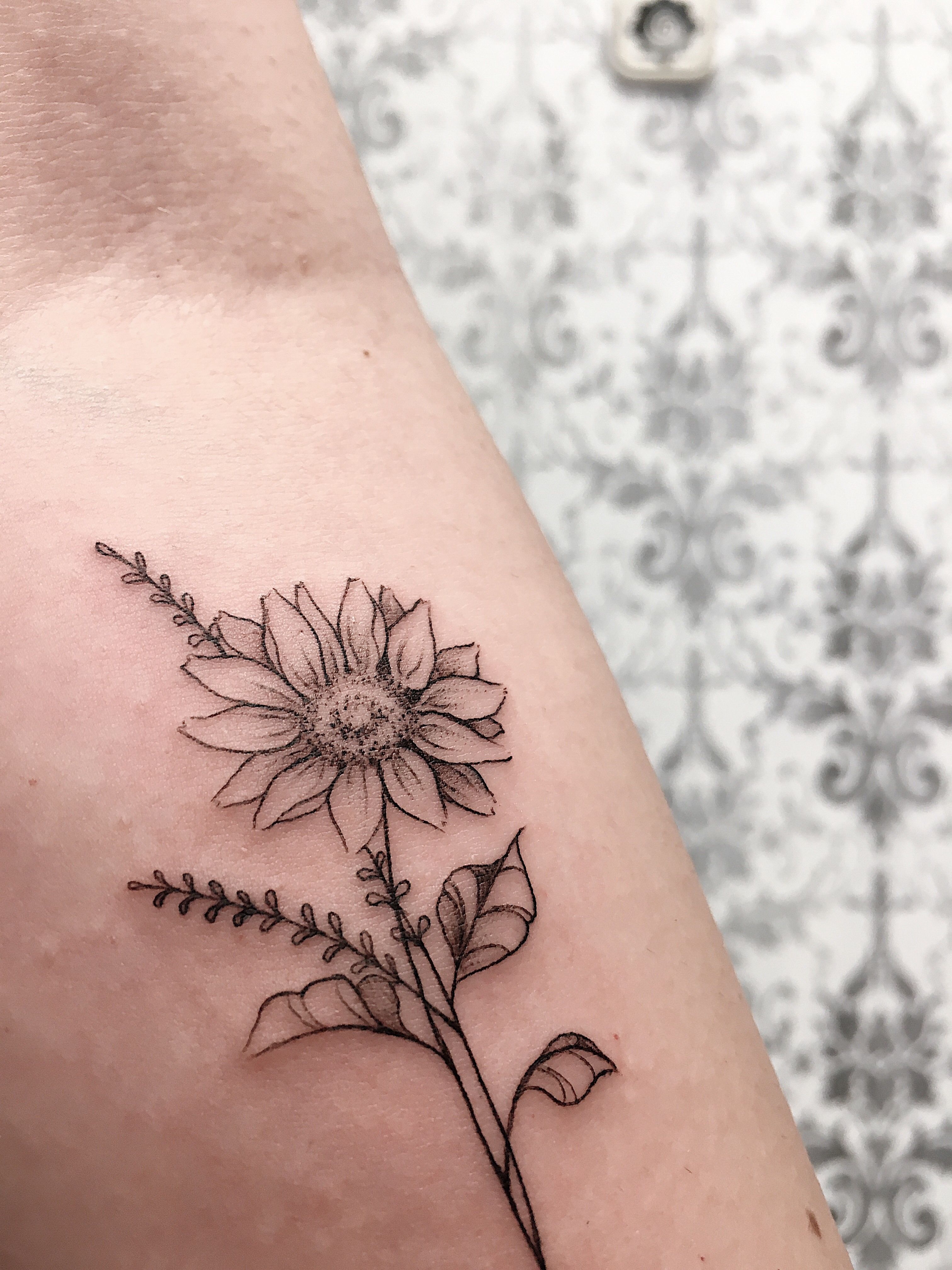 Golden Poppy Temporary Tattoo – AbelinaShop