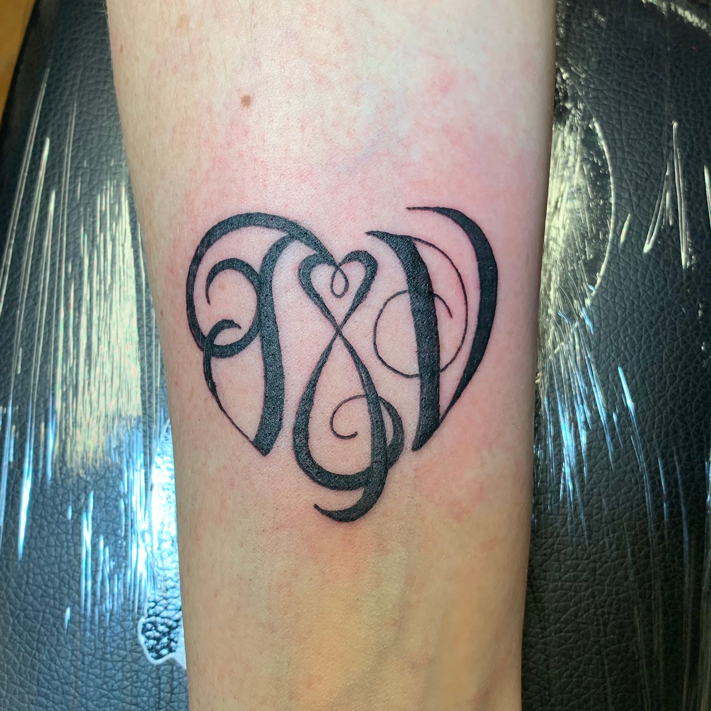 Love Tattoo Tattoo Forever Heart S Letter | Alphabet tattoo designs, Tattoo  lettering, Tattoo lettering styles