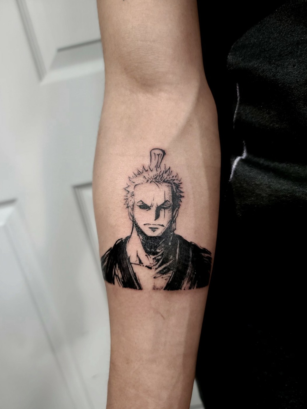 Tattoos Geeks - Roronoa Zoro da obra One Piece‼ ⠀⠀⠀⠀ 💉 Tattoo