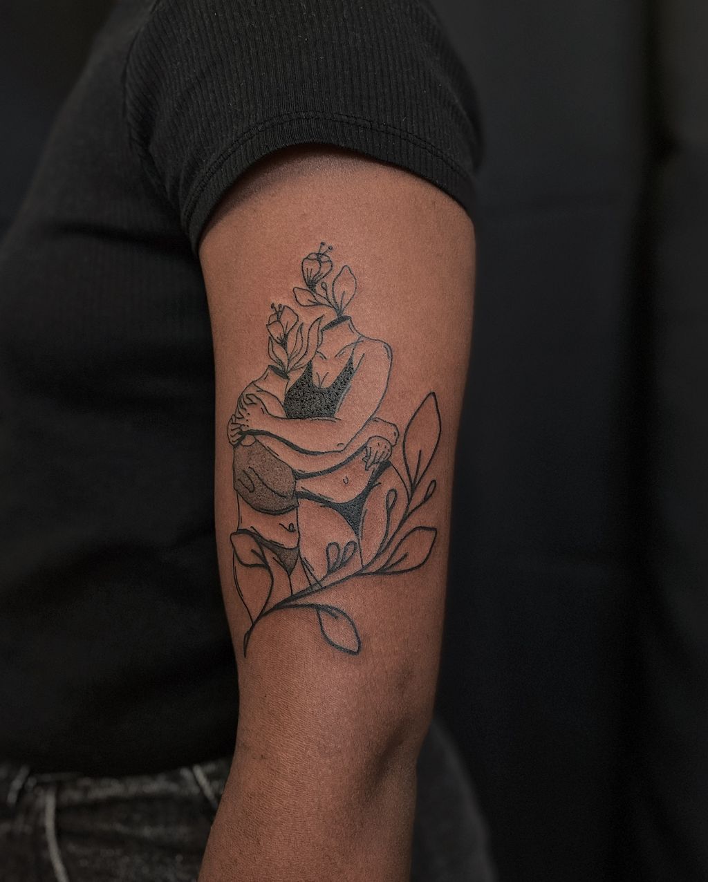 Tattoo by Nicolas Trotman #NicolasTrotman #love #hug #flowers #floral #queertattoo #qttr #pridetattoo #lgbtqiatattoo #lgbtqtattoo