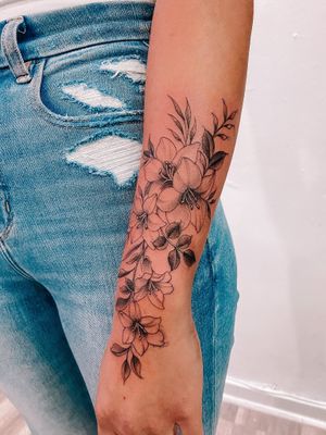 Floral wrist/forearm idea
