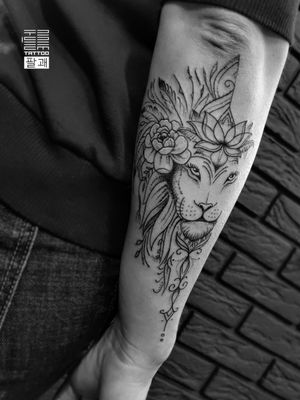 "Лев" - Обнова для Аліни -#лев #тату #trigram #tattoo #lion #inkedsense 