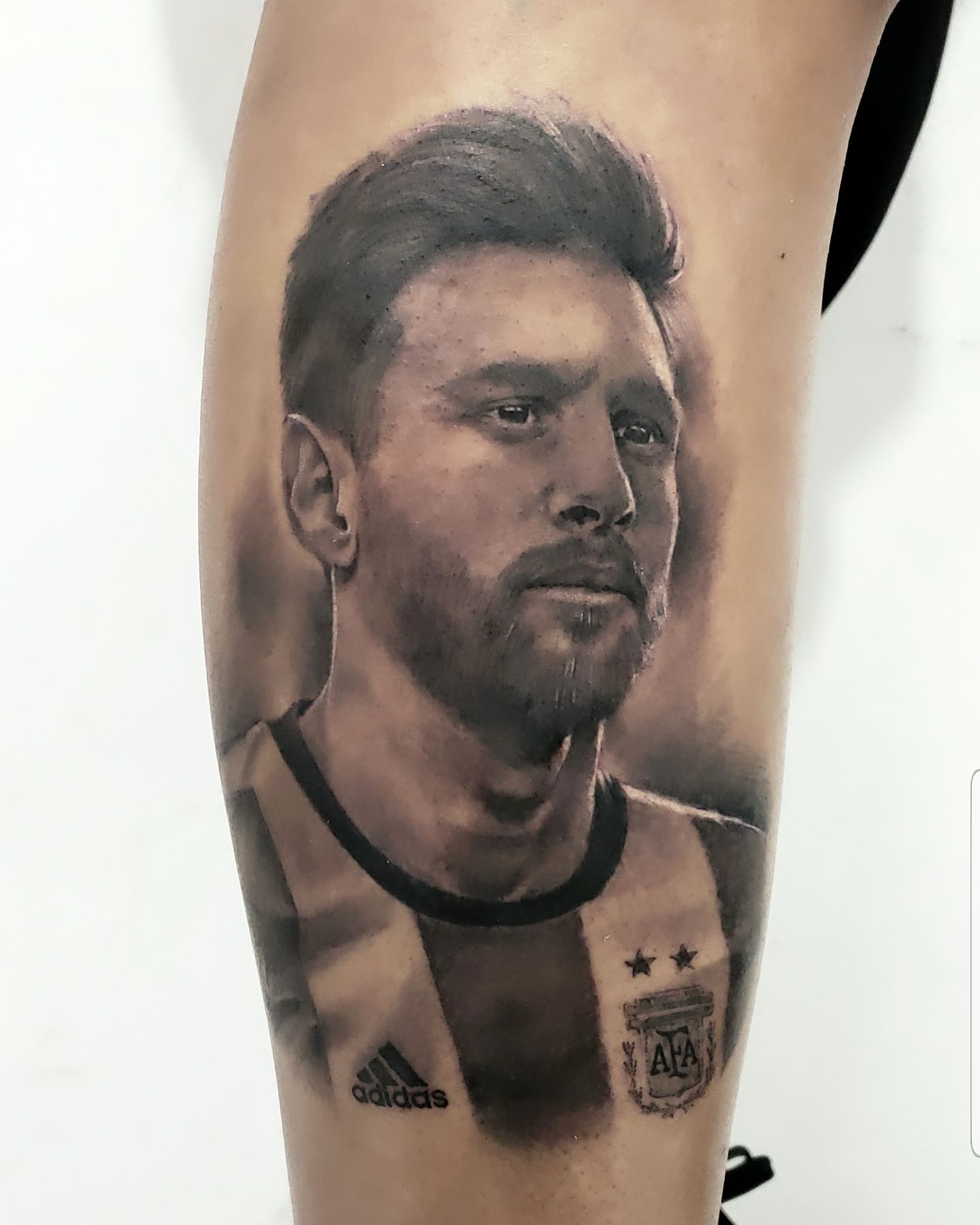 Check out this woman's startlingly realistic Messi tattoo | MARCA in English