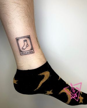 Hand-poked Missing Sock Tattoo by Pokeyhontas @ KTREW Tattoo - Birmingham, UK #handpoke #handpokedtattoo #birminghamuk #stickandpoketattoo