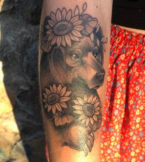 Sun Bear and Sunflowers ©EmilyHalber2021