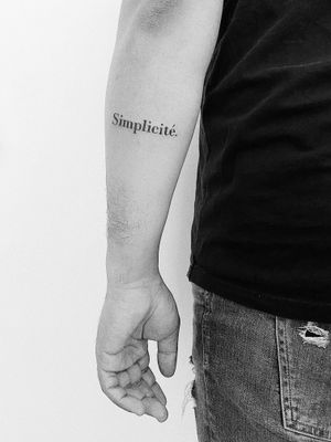 #simplicite #minimaltattoo #smalltattoo #lettering #letteringtattoo #letters #letteringtattoos #tattooart #tattoolovers #inked #girlswithtattoo #tattoodo #boldlines #blackboldsociety #blxckink #oldlines #tattoosandflash #darkartists #topclasstattooing #inked #inkedguy #inkedup #minimal #minimalism #stattoo #smalltattoo