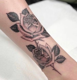 Get a unique black and gray horror chicano tattoo in London. Experience the fusion of traditional and fine line styles.