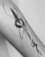 ✨ Booking OPEN! 📩: johny@danieltorocsik.com @torocsikartroom . . #tattooed #art #artist #tattooartist #inked #tattooedgirl #tattoogirl #budapest #bp #budapesttattoo #hungary #hungariantattoo #hungarianartist #inkedmag #tattoodo #sketch #brush #sketchytattoo #dailytattoo #tattoodesign #zen #wheatear #minimaltattoo #fineline #fineart 