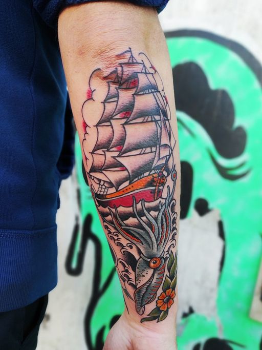 Flash tattoo