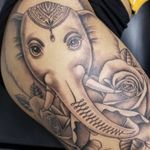 Elephant and roses 