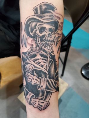 Folk style skeleton from the album art of Cloud Factory by Jinjer