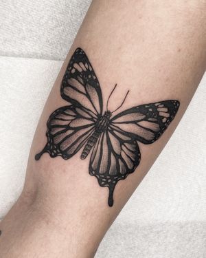 Butterfly. #tattoo #tattooist #blackwork #blackworktattoo #butterfly #butterflytattoo #armtattoo #dotwork 