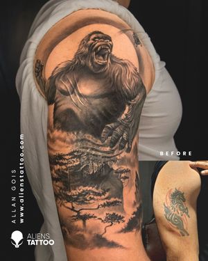 Want to get coverup your unwanted tattoos and get the new one? We are here to help you Checkout this amazing Cover-up Gorilla tattoo by Allan Gois At Aliens Tattoo India- www.alienstattoo.com
If you wish to Coverup your tattoos visit https://www.alienstattoo.com/best-coverup-tattoo-ideas
