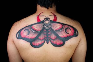 Death moth done in one sitting.📩vinnytattoos95@gmail.com / @vinnyscialabba