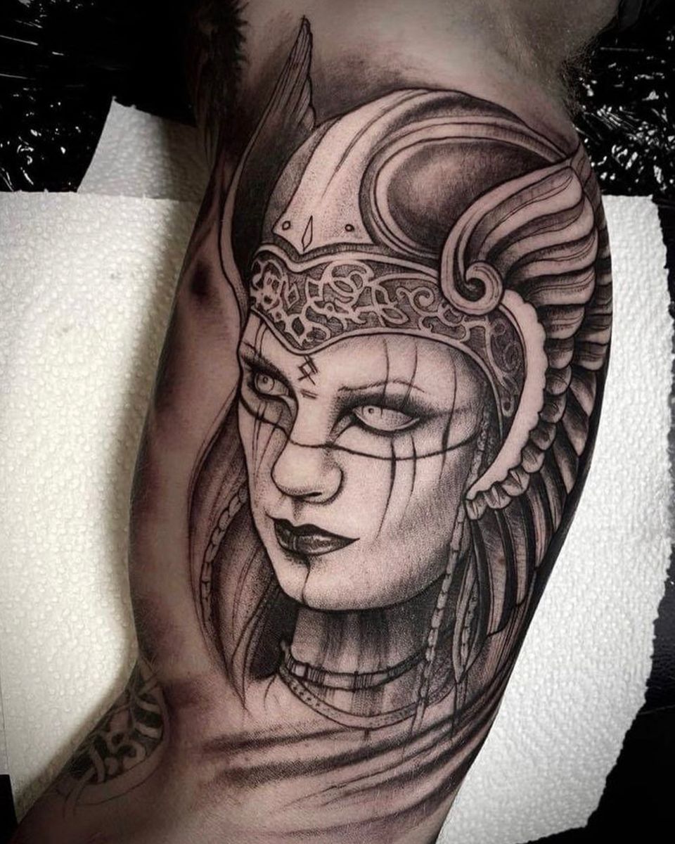 Tattoo uploaded by Flavia • #nordicsleeve #valkyrie #blackwork • Tattoodo