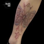 Butterflies are out ! 🦋This one has been designed by @rafa.inkereligion#BlackHatDublin #radtattoos #tattooer #tattoodo #tattoolife #tattooartist #tattooist #tttism#onlythebest #dublin #dublinireland #tattooartistdublin #buterfly #finelinetattoo #buterflytattoo