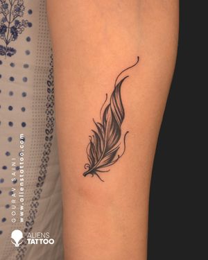Checkout This Amazing Feather Tattoo Done By Gaurav Saini On Women's Hand At Aliens Tattoo India
If you wish to get this amazing tattoo visit our website - www.alienstatttoo.com
#Feathertattoo #Feathertattooideas #Alienstattoo #Alienstattooindia