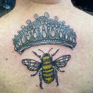 Crown and bee 