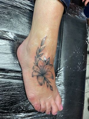 Foot flower