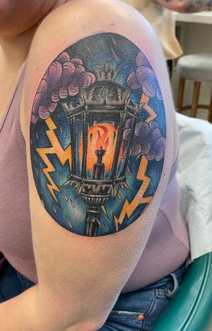 Neotraditional  lantern storm scene. Done at my guest spot in Billing, MT. 