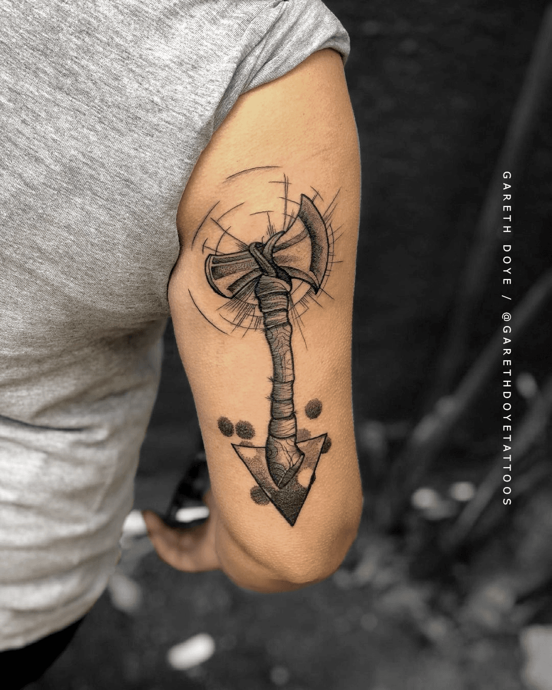 República Tattoo | Tattoo Artist