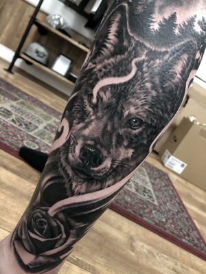 Message for bookings Black and grey animal portraits always welcome #wolf #wolftattoo #blackandgreywolf #tattoos #wolfeeve #skulltattoo #skulltattoos #lionskull #blackandgreysleeve #bngtattoo #bngtattoosociety #bngtattoos #dublin #dublintattoo #dublintattooartist #dublintattoostudio