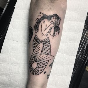 Done for Kevin V. Ton #aftercovid #traditionaltattoo #mermaidtattoo #blacktattoo