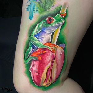 Frog and tulip design