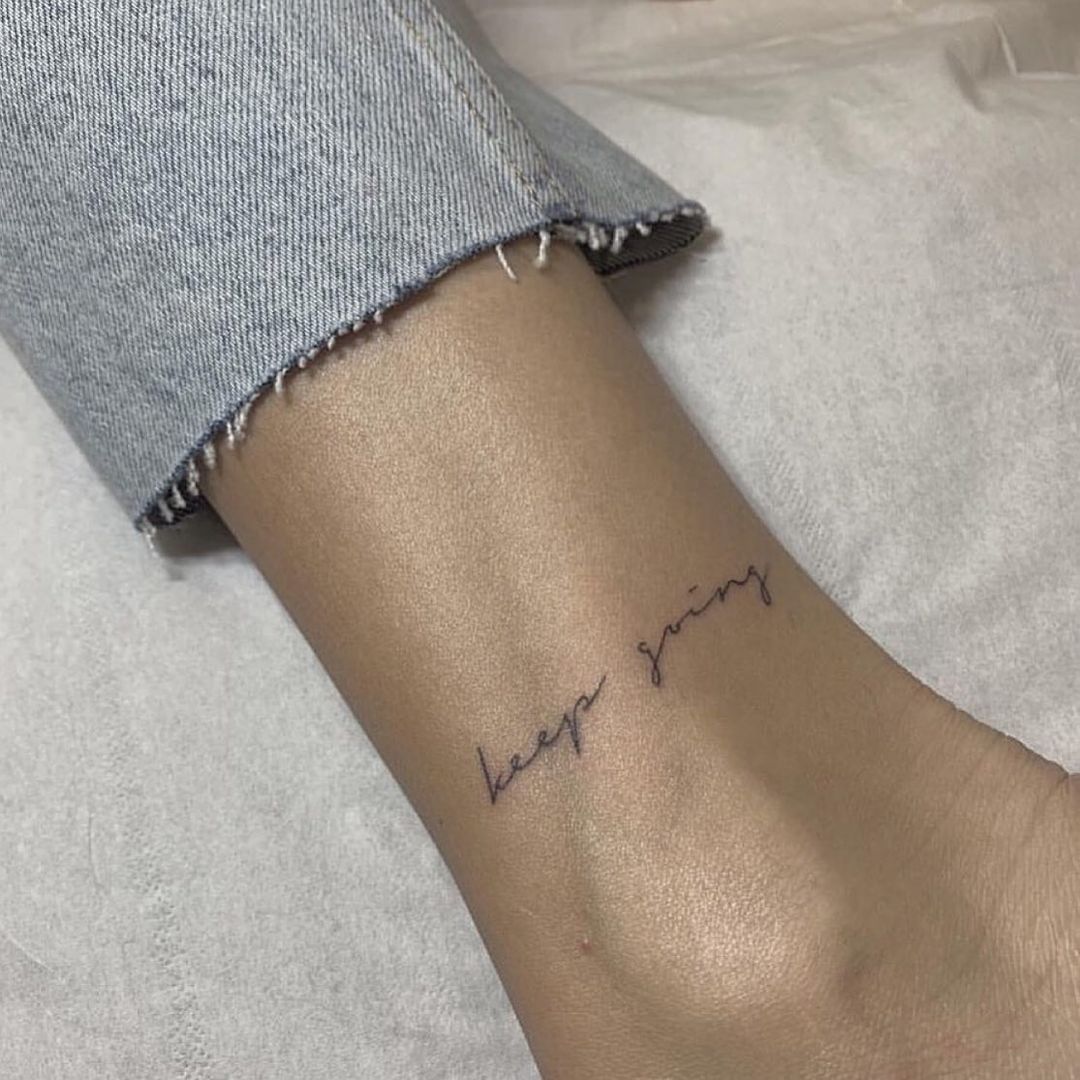 First Tattoo. Simple Anklet. What do you think? : r/TattooDesigns