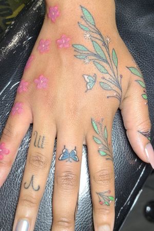 Hand tattoo