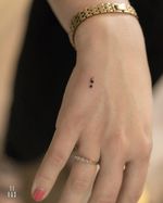 Tiny hand tattoo. #details #handtattoos #smalltattoos 