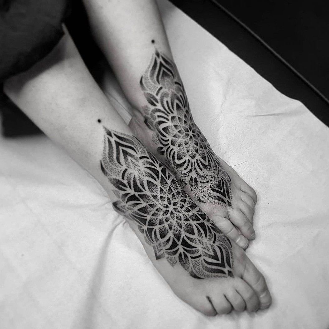 Handpoke feet tattoos